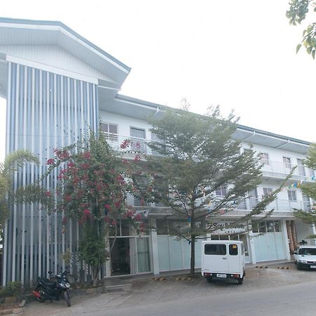 Reddoorz At Fat J Apartelle Mactan Cebú Exterior foto
